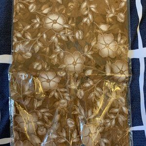 Flower lace tan scarf